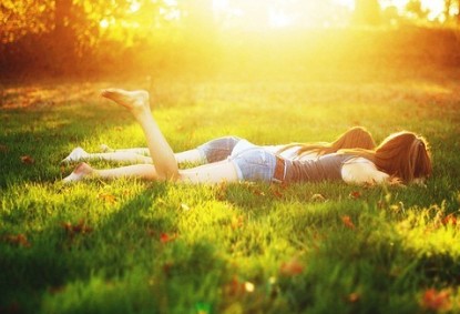 精品QQ说说:原来,友谊也容不下第三者