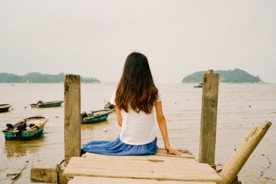 有人气的心情短语大全:与寂寞有染,和幸福无缘…