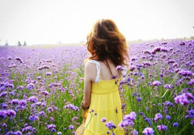 伤感说说心好累了:没有什么过不去,只是再也回不去