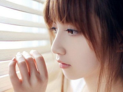 优美而有深意的句子:我怀念的不是你,而是你给的致命曾经1