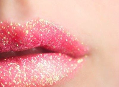 看了想哭的句子:失恋了一次,就好像明白了所有情歌的含义1