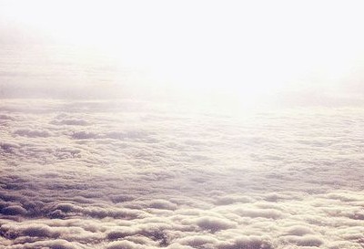 很赞的心情短语:总有一段时间,人要学会自己长大