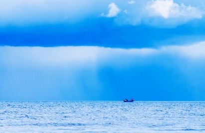 让人流泪的QQ心情:我忘了,你已经不再属于我